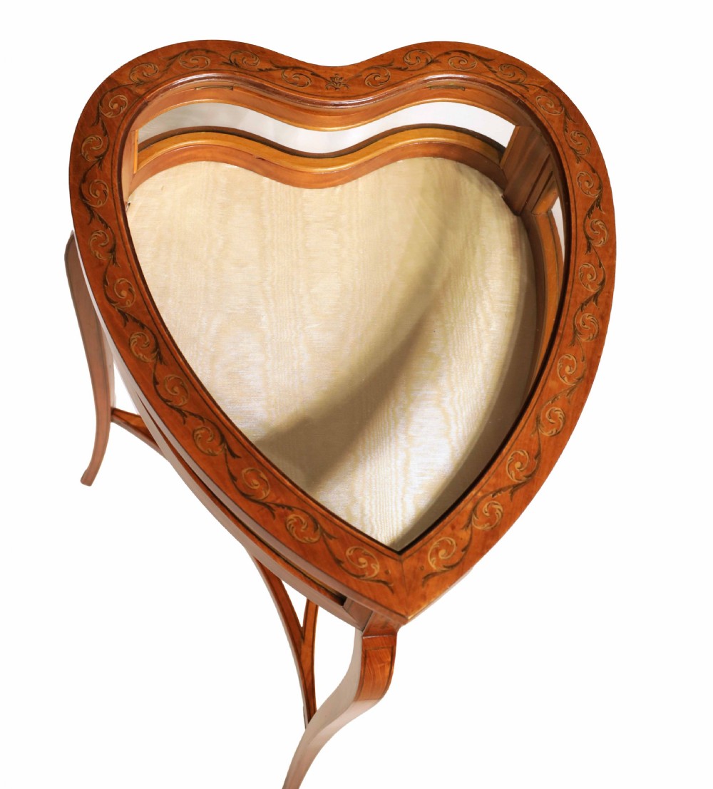 A Beautiful Victorian Mahogany Heart-shaped Bijouterie Table View IV