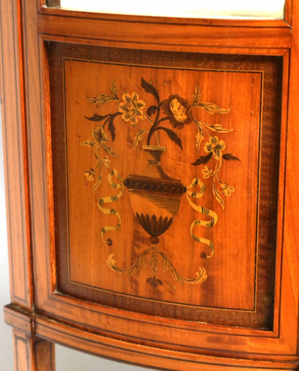 A Fine Late 19th Century Edwards & Roberts Bow Front Display Cabinet View III