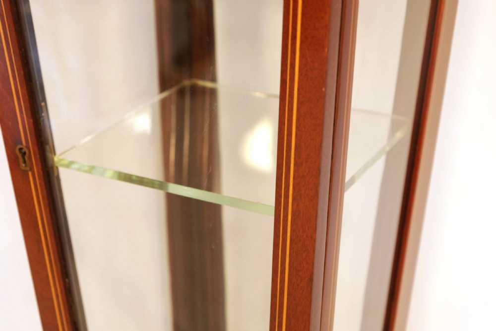 A Quality Victorian Inlaid Mahogany Glazed Display Pedestal View V