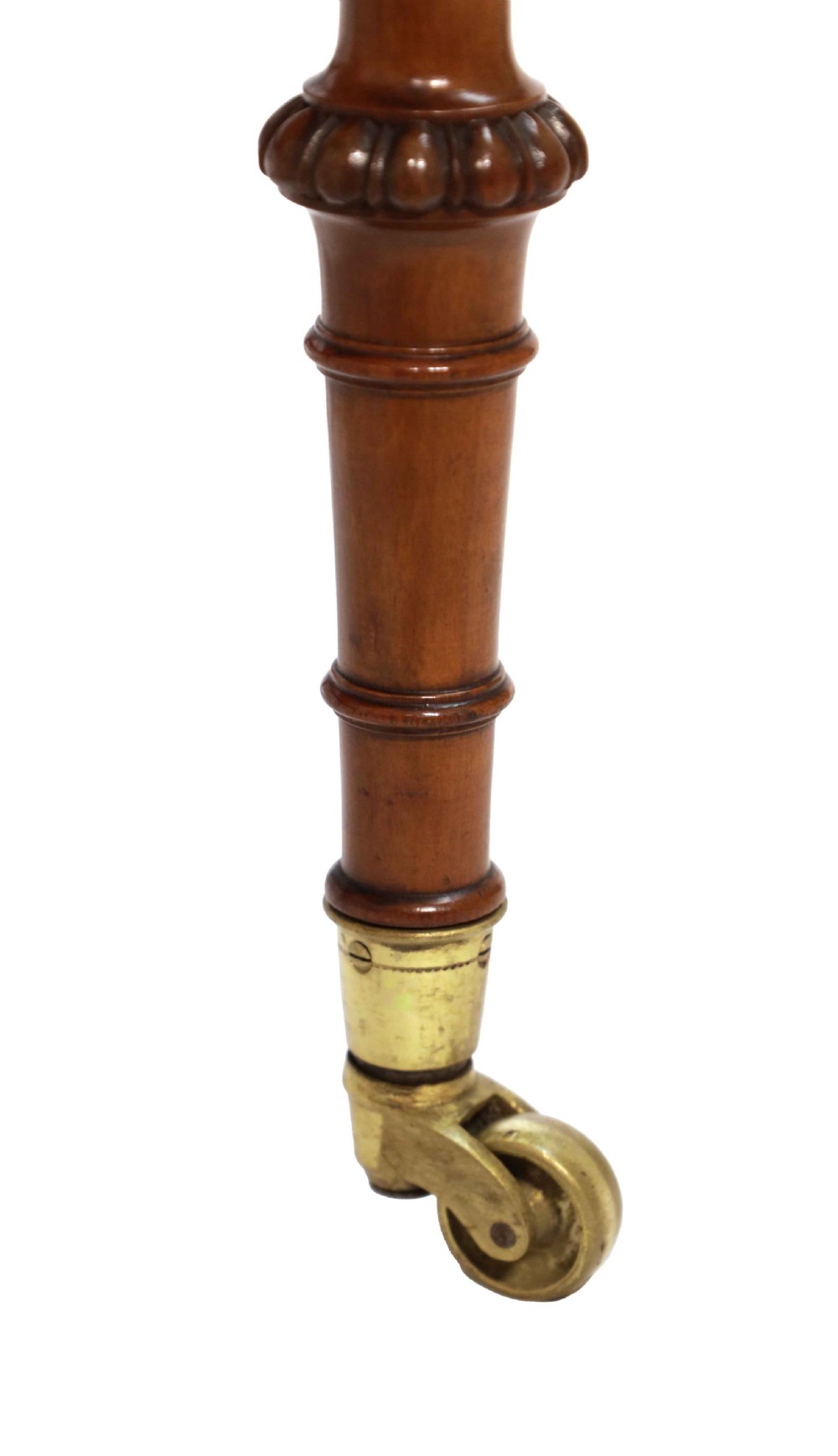Attributed to Maple & Co A Fine Quality Victorian Bijouterie Table View V