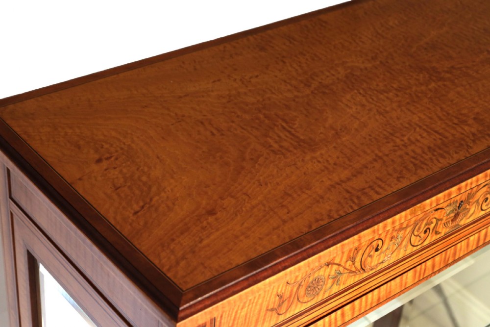 A Fine Victorian Satinwood Inlaid Display Cabinet View IV