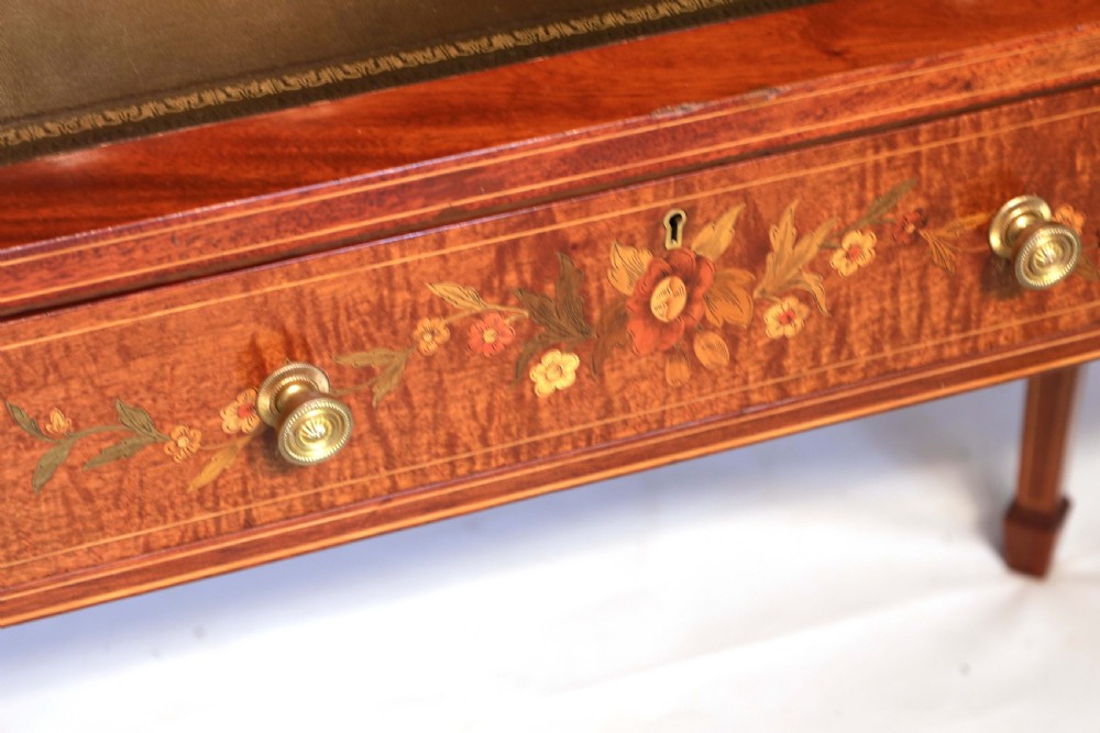 An Fine Late Victorian Mahogany Inlaid Carleton House Style Desk View III