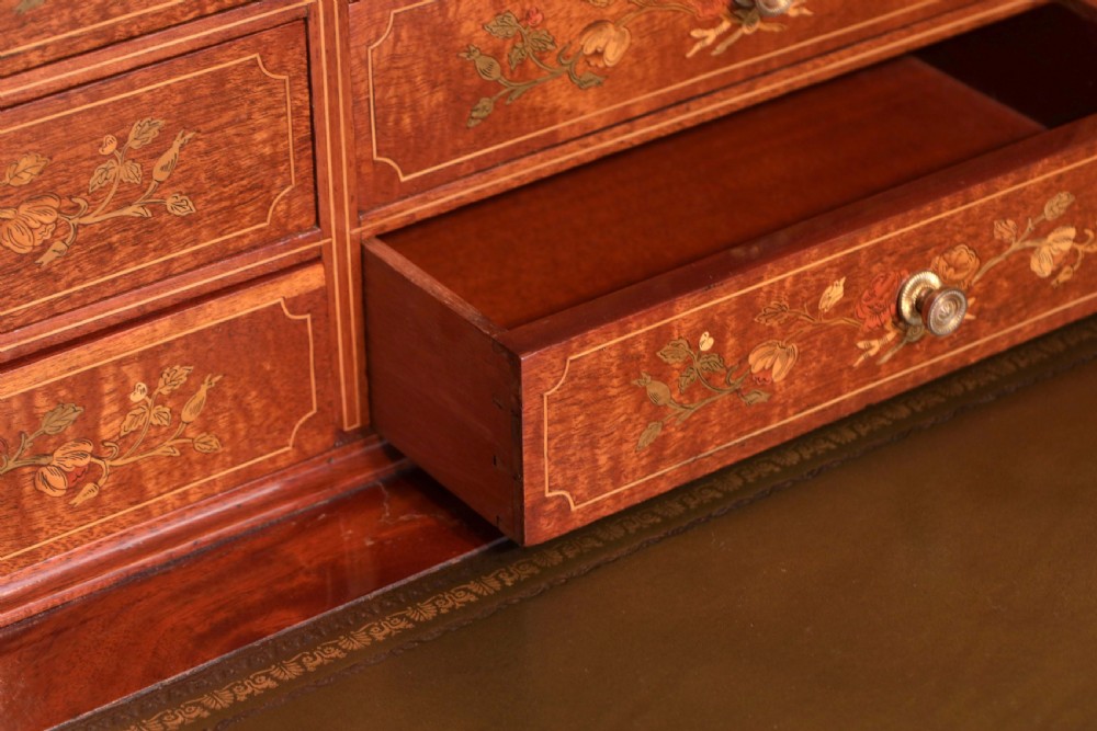 An Fine Late Victorian Mahogany Inlaid Carleton House Style Desk View IV