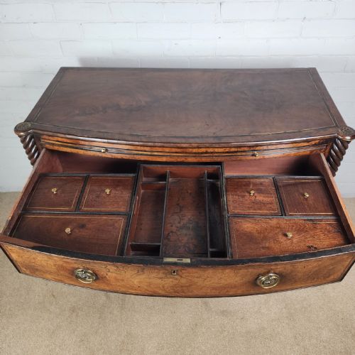EARLY 19TH C DRESSING CHEST OF DRAWERS REGENCY PERIOD CIRCA 18111820 - ADDITIONAL PHOTO 2