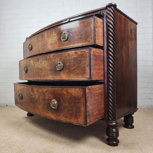 EARLY 19TH C DRESSING CHEST OF DRAWERS REGENCY PERIOD CIRCA 18111820 - ADDITIONAL PHOTO 12