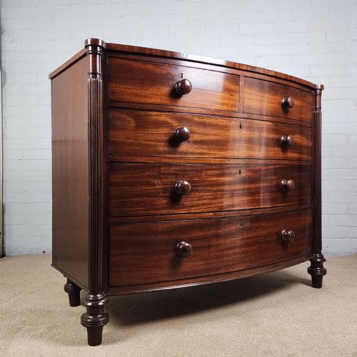 REGENCY MAHOGANY BOWFRONT CHEST OF DRAWERS - ADDITIONAL PHOTO 1