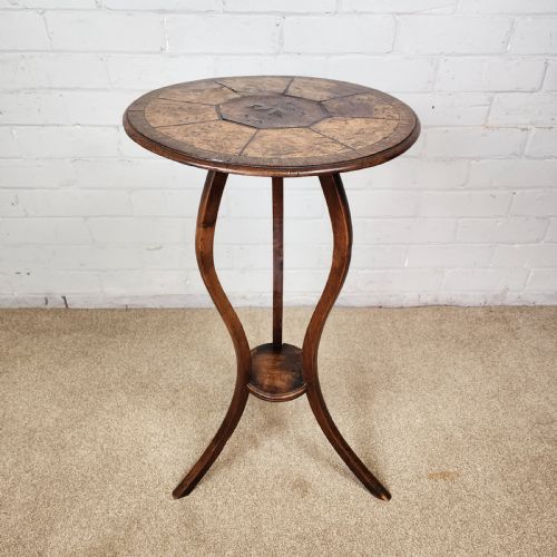 19TH CENTURY MAHOGANY AND WALNUT OCCASIONAL TABLE - ADDITIONAL PHOTO 5