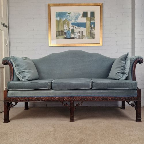 EARLY 20TH C MAHOGANY CHINESE CHIPPENDALE STYLE CAMELBACK SOFA - ADDITIONAL PHOTO 5