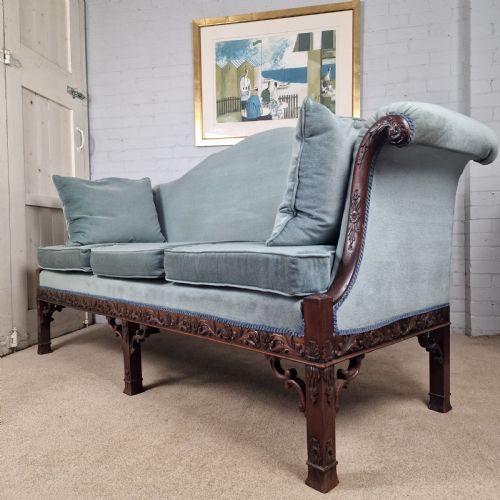 EARLY 20TH C MAHOGANY CHINESE CHIPPENDALE STYLE CAMELBACK SOFA - ADDITIONAL PHOTO 1