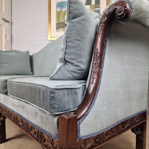 EARLY 20TH C MAHOGANY CHINESE CHIPPENDALE STYLE CAMELBACK SOFA - ADDITIONAL PHOTO 2