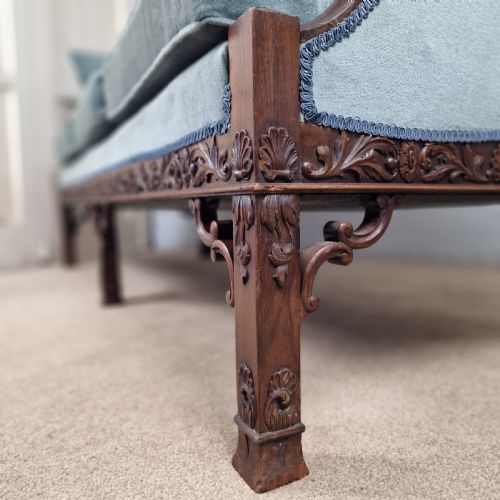 EARLY 20TH C MAHOGANY CHINESE CHIPPENDALE STYLE CAMELBACK SOFA - ADDITIONAL PHOTO 3