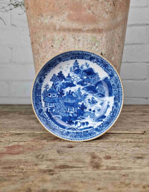 18th c chinese blue white plate dish - CATEGORY: ANTIQUE CERAMICS - DATED 18TH CENTURY