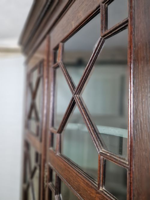 GEORGIAN OAK CORNER CUPBOARD CIRCA 1780 - ADDITIONAL PHOTO 10