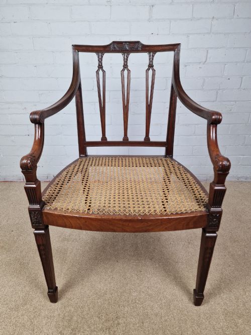 GEORGIAN MAHOGANY OPEN ARMCHAIR SHERATON PERIOD C1795 - ADDITIONAL PHOTO 1