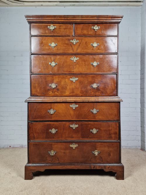 GEORGIAN SECRETAIRE CHEST ON CHEST CIRCA 1720 - ADDITIONAL PHOTO 5