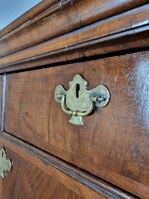 GEORGIAN SECRETAIRE CHEST ON CHEST CIRCA 1720 - ADDITIONAL PHOTO 3