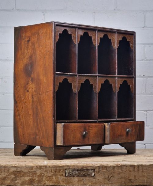A SMALL GEORGE II WALNUT CABINET MID 18TH CENTURY - ADDITIONAL PHOTO 3