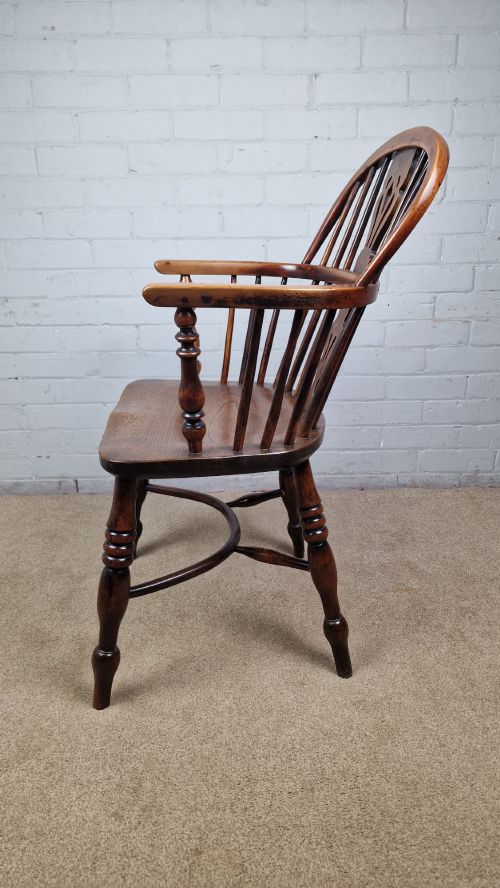 ANTIQUE WINDSOR CHAIR IN YEW AND ELM 19TH CENTURY NOTTINGHAMSHIRE - ADDITIONAL PHOTO 5