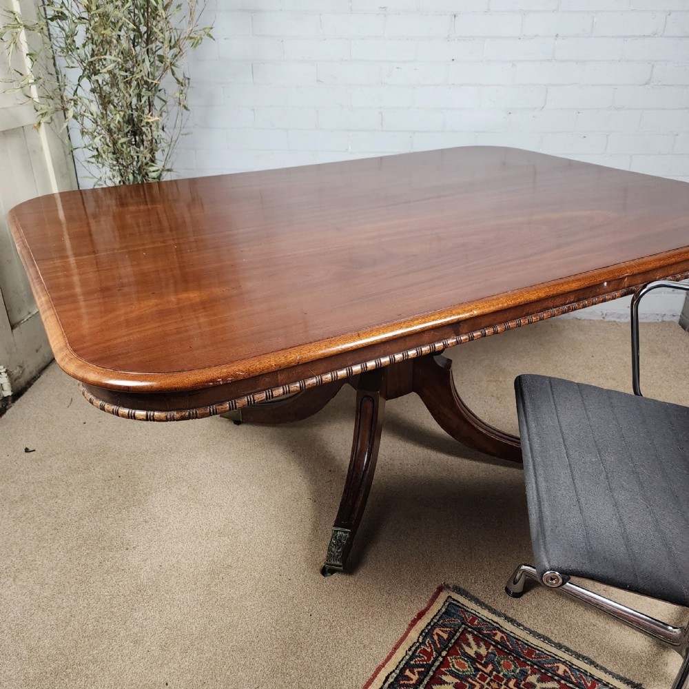 Georgian Mahogany Tilt Top Breakfast Table - Early 19th C. View VIII