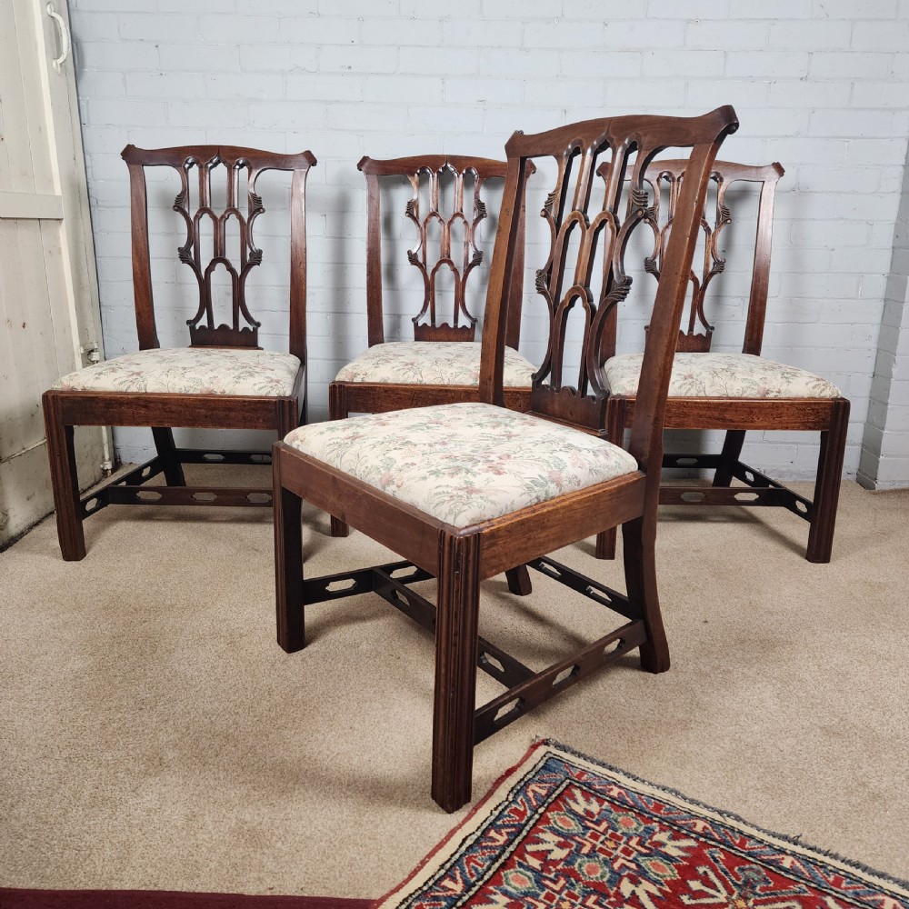 Antique Mahogany Dining Chairs – Late 18th C. Chippendale Style
