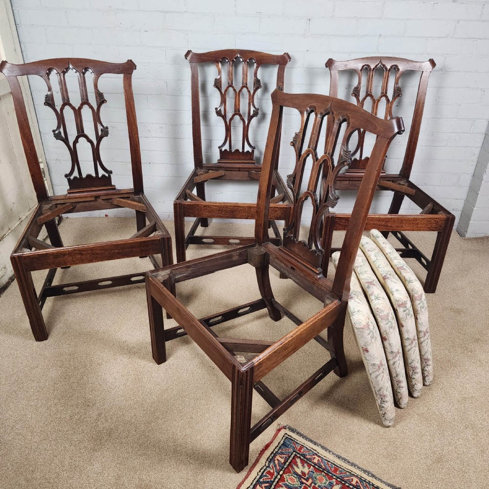 Antique Mahogany Dining Chairs – Late 18th C. Chippendale Style View III