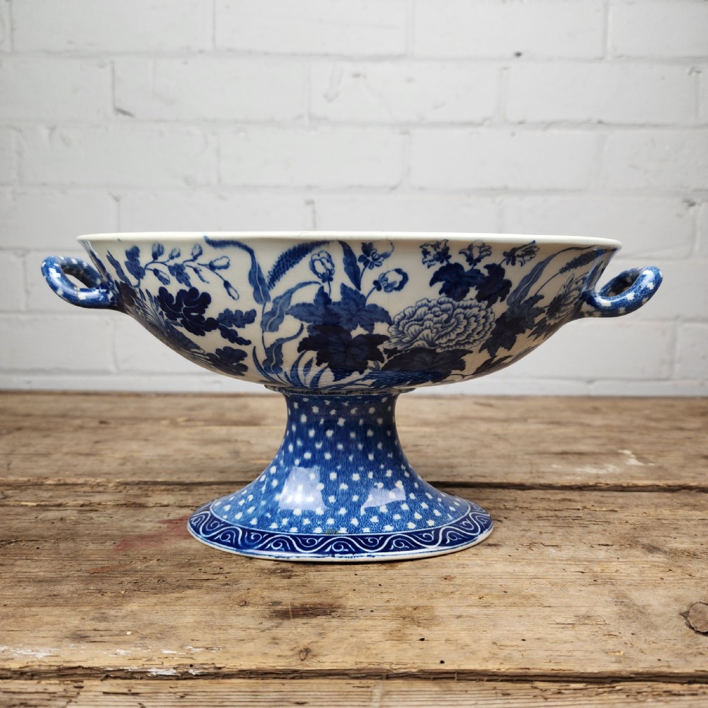 Wedgwood Hibiscus Compote Vase, Georgian, Circa 1820 View VI
