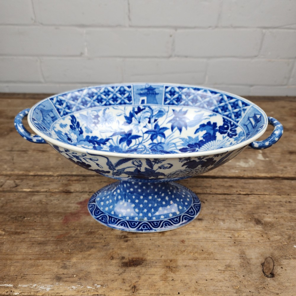 Wedgwood Hibiscus Compote Vase, Georgian, Circa 1820 View VII