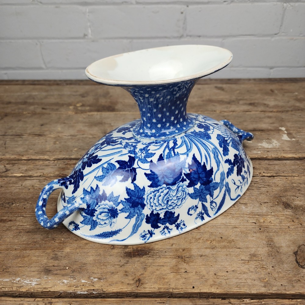Wedgwood Hibiscus Compote Vase, Georgian, Circa 1820 View IX