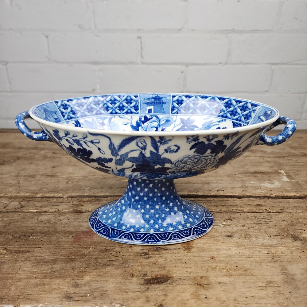Wedgwood Hibiscus Compote Vase, Georgian, Circa 1820 View XI