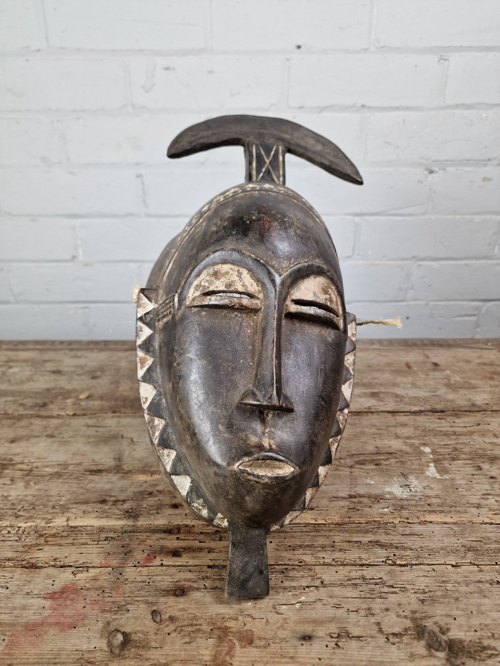 Baule tribal mask, Ivory coast - 20th Century View II