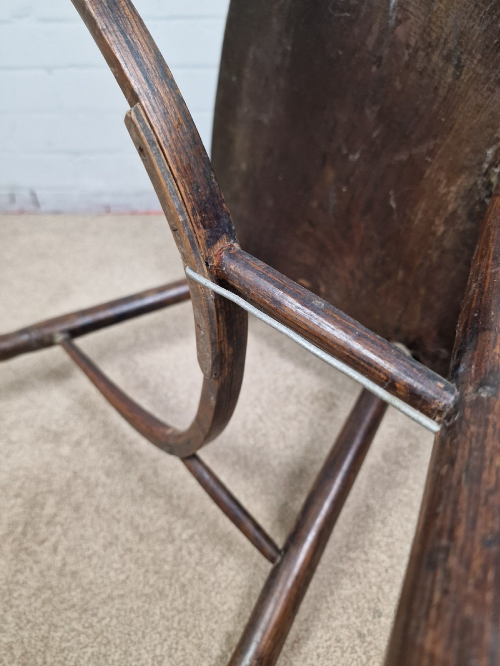 Windsor Chair in Ash and Elm - Early 19th Century (Circa 1806) View IX