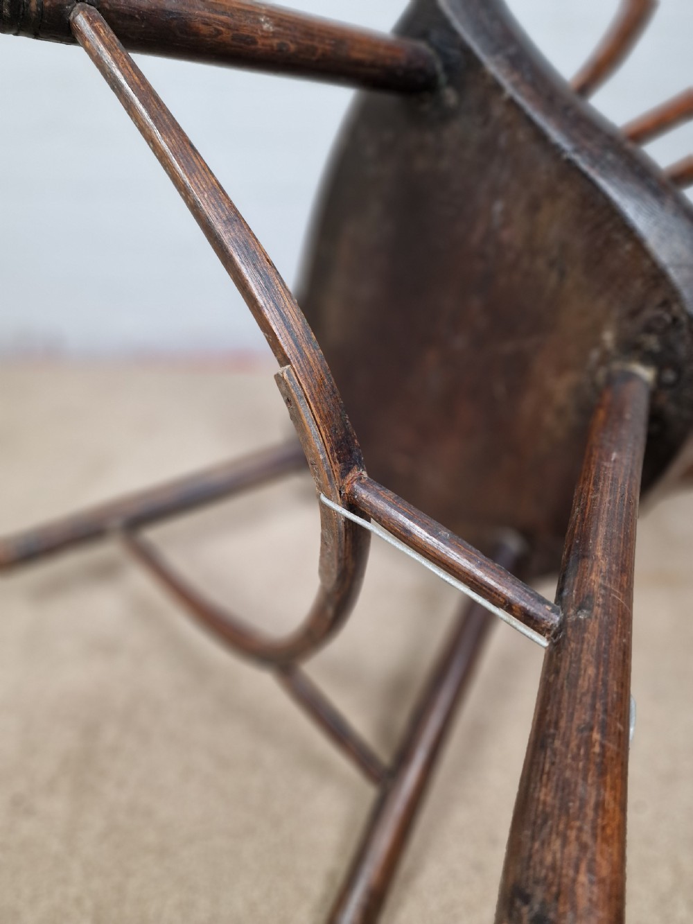 Windsor Chair in Ash and Elm - Early 19th Century (Circa 1806) View X
