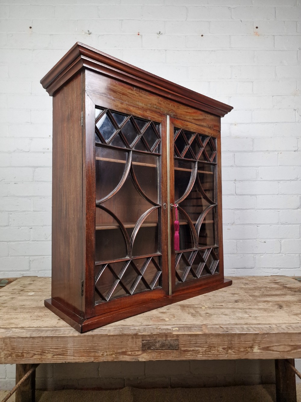 Wall Hanging Bookcase Cabinet - Georgian (1714 to 1837) View VIII