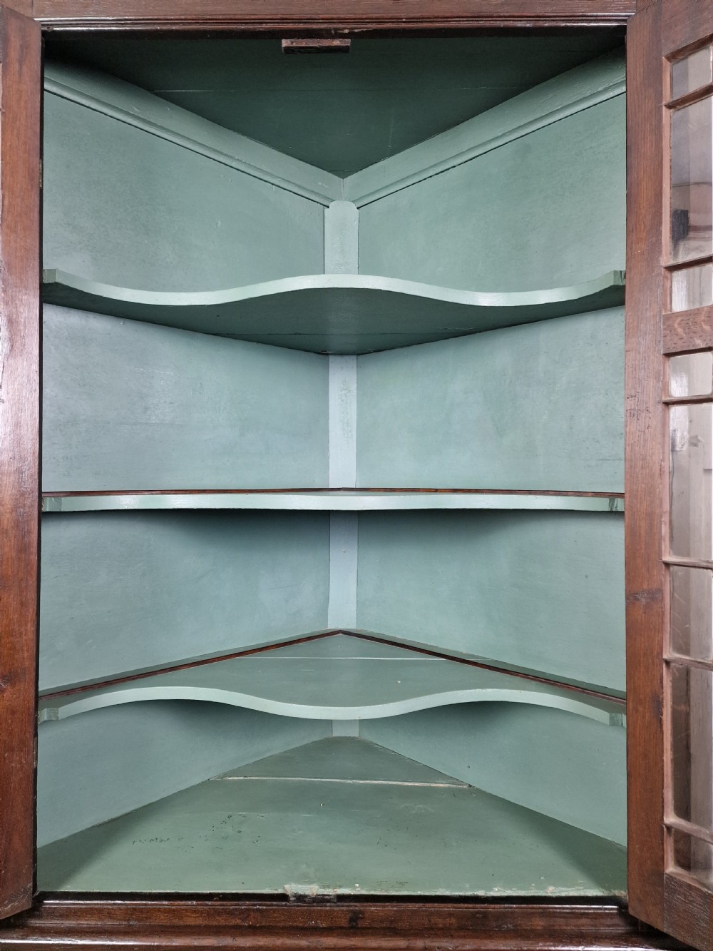 Georgian Oak Corner Cupboard - Circa 1780 View IV
