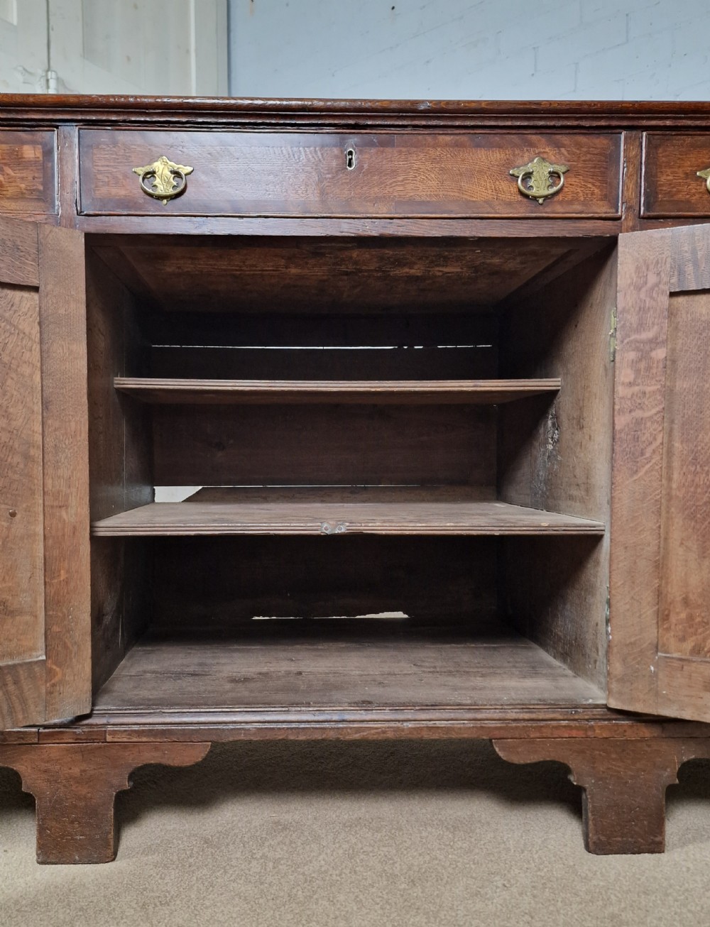 Antique Oak Dresser - George III (Circa 1800). View VIII