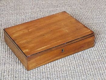 fig 1. ARTISTS BOX George Rowney & CO.