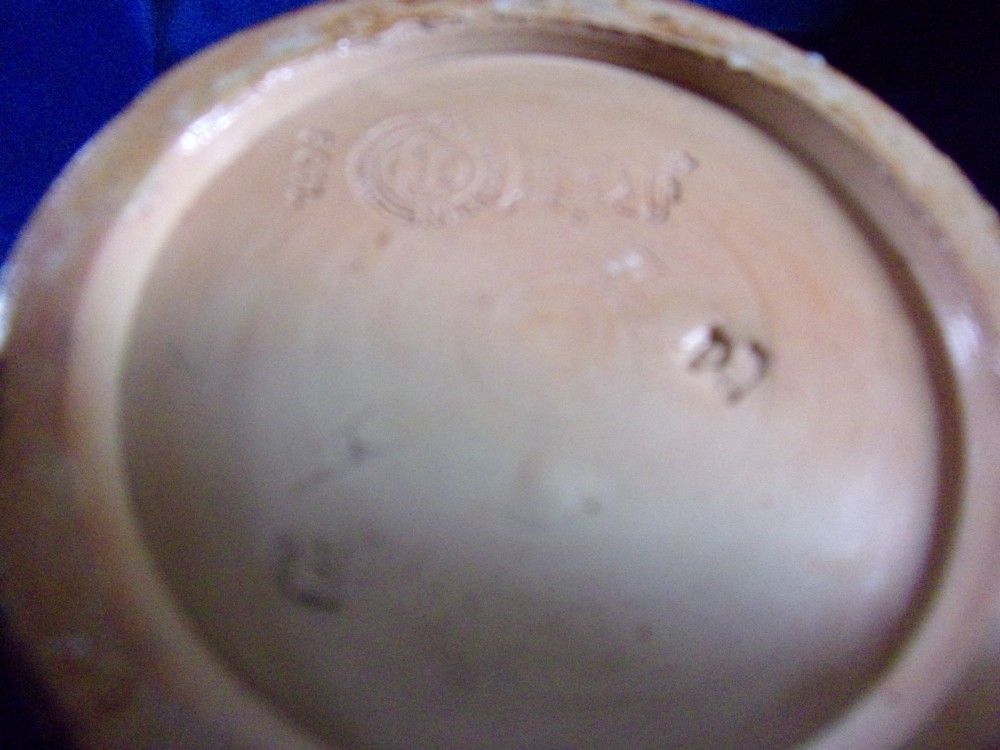 ROYAL DOULTON STONEWARE LOVING CUP/TYG CIRCA 1900 View IV
