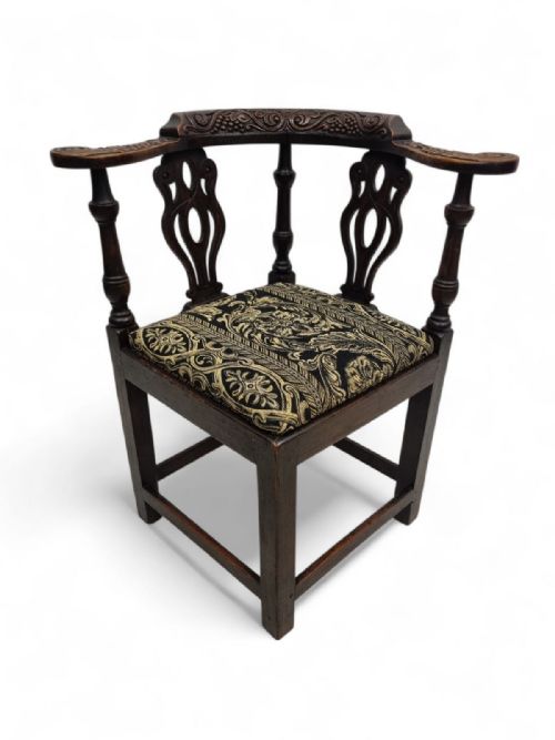 ANTIQUE CARVED CORNER CHAIR C1900 - ADDITIONAL PHOTO 1