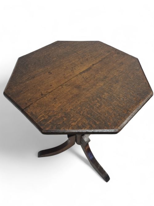 ANTIQUE EDWARDIAN OAK OCCASIONAL TABLE - ADDITIONAL PHOTO 1
