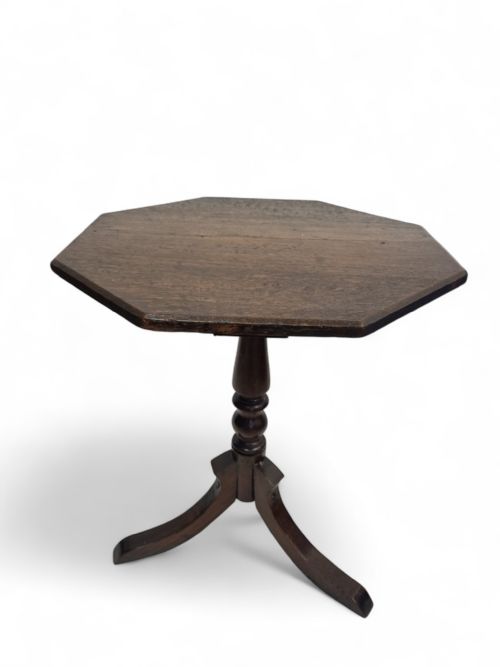 ANTIQUE EDWARDIAN OAK OCCASIONAL TABLE - ADDITIONAL PHOTO 2