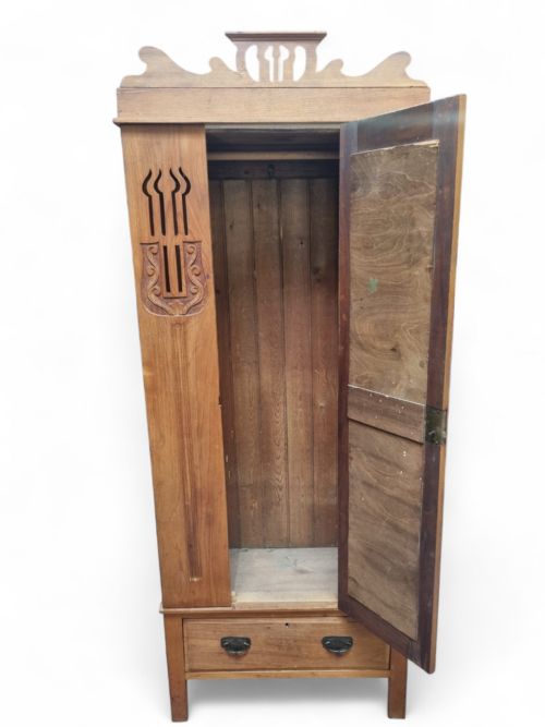 ANTIQUE EDWARDIAN PINE SINGLE WARDROBE WITH MIRROR - ADDITIONAL PHOTO 1