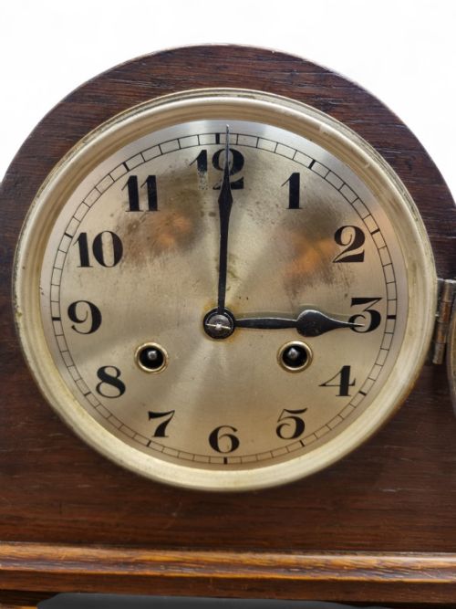 ANTIQUE VICTORIAN OAK NAPOLEON MANTLE CLOCK C1880 - ADDITIONAL PHOTO 9