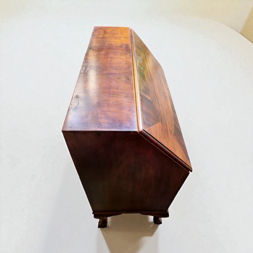 ANTIQUE MAHOGANY BUREAU QUEEN ANNE STYLE C1930 - ADDITIONAL PHOTO 9
