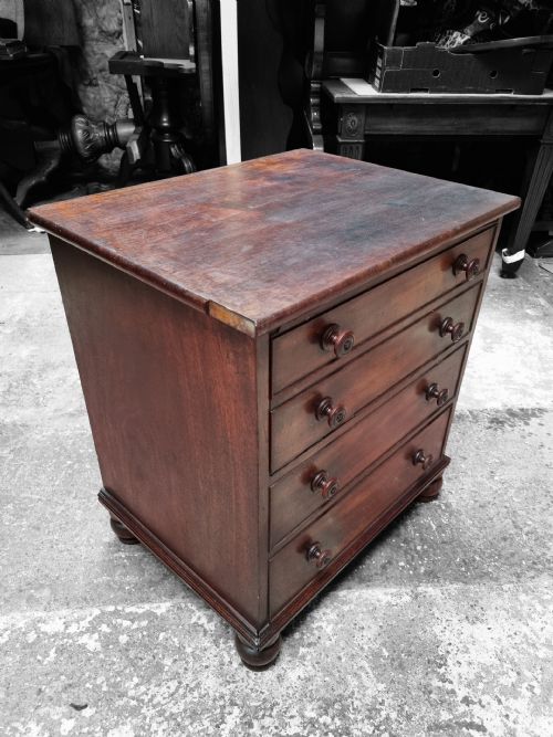 ANTIQUE VICTORIAN MAHOGANY COMMODE FAUX DRAWERS C1860 - ADDITIONAL PHOTO 5