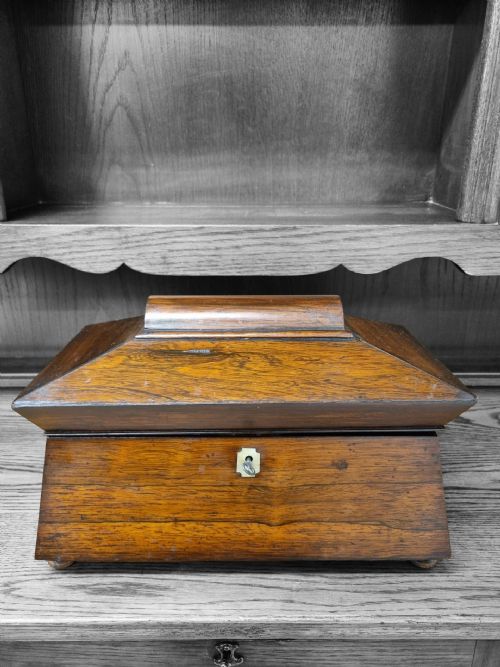 ANTIQUE VICTORIAN MAHOGANY TEA CADDY SARCOPHAGUS FORM C1880 - ADDITIONAL PHOTO 1