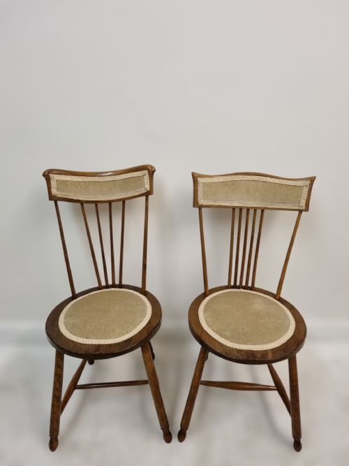 ANTIQUE PAIR OF BEDROOM CHAIRS SPINDLE BACK PENNY SEAT - ADDITIONAL PHOTO 2
