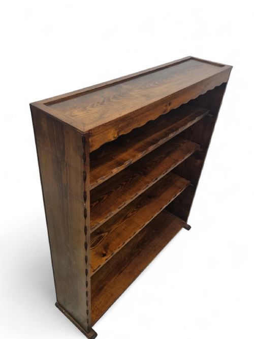 ANTIQUE RUSTIC PINE OPEN BOOKCASE EARLY 20TH CENTURY - ADDITIONAL PHOTO 2