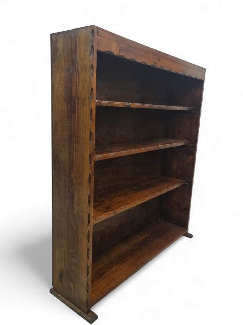 ANTIQUE RUSTIC PINE OPEN BOOKCASE EARLY 20TH CENTURY - ADDITIONAL PHOTO 3
