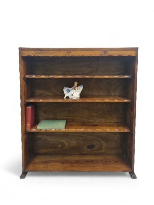 ANTIQUE RUSTIC PINE OPEN BOOKCASE EARLY 20TH CENTURY - ADDITIONAL PHOTO 5