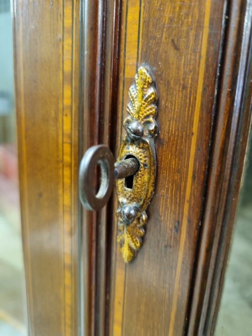 ANTIQUE EDWARDIAN DISPLAY CABINET INLAID MAHOGANY C19051915 - ADDITIONAL PHOTO 4